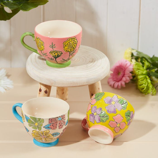 Retro Floral Mugs-Breda's Gift Shop